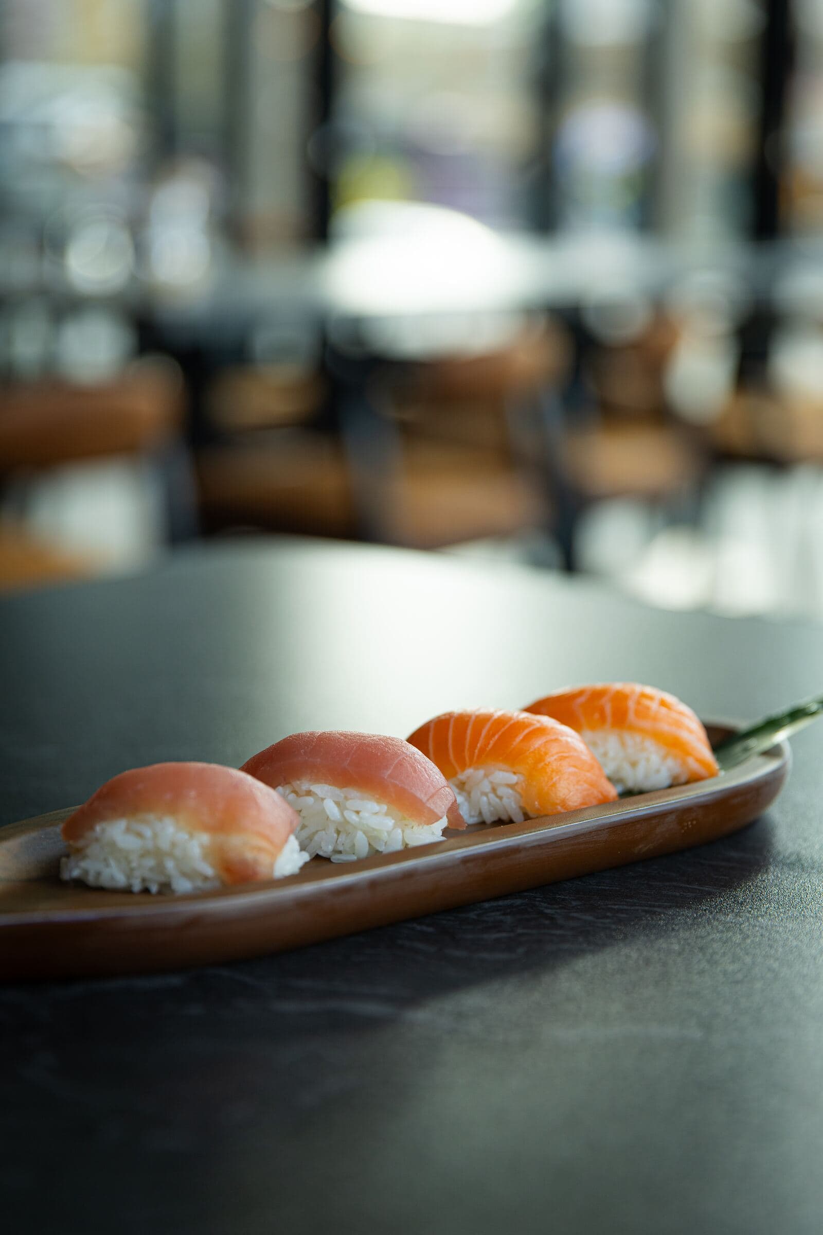 Tafel om te delen bij Anno Asia Amsterdam